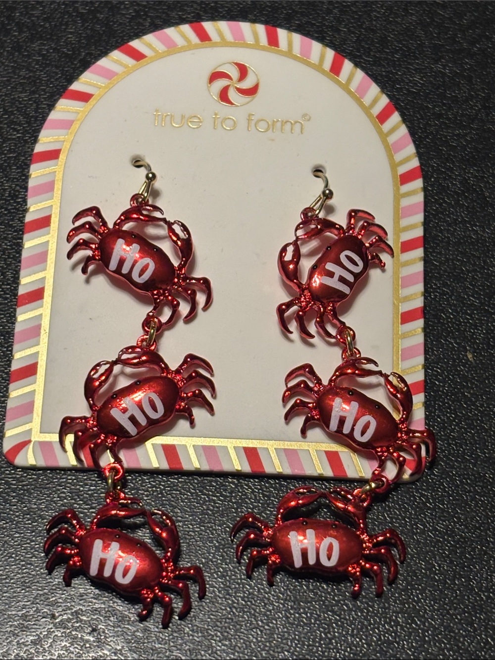 Red 'Ho' Crab Christmas Red Dangle Metallic Earrings Santa ‘Ho Ho Ho’